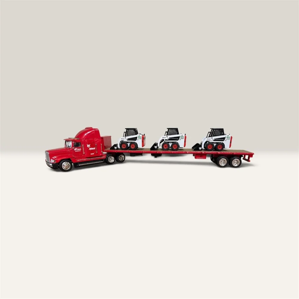 Bobcat Flatbed Tractor Trailer Loaders 1:50 Scale #6901271 3 Bobcats